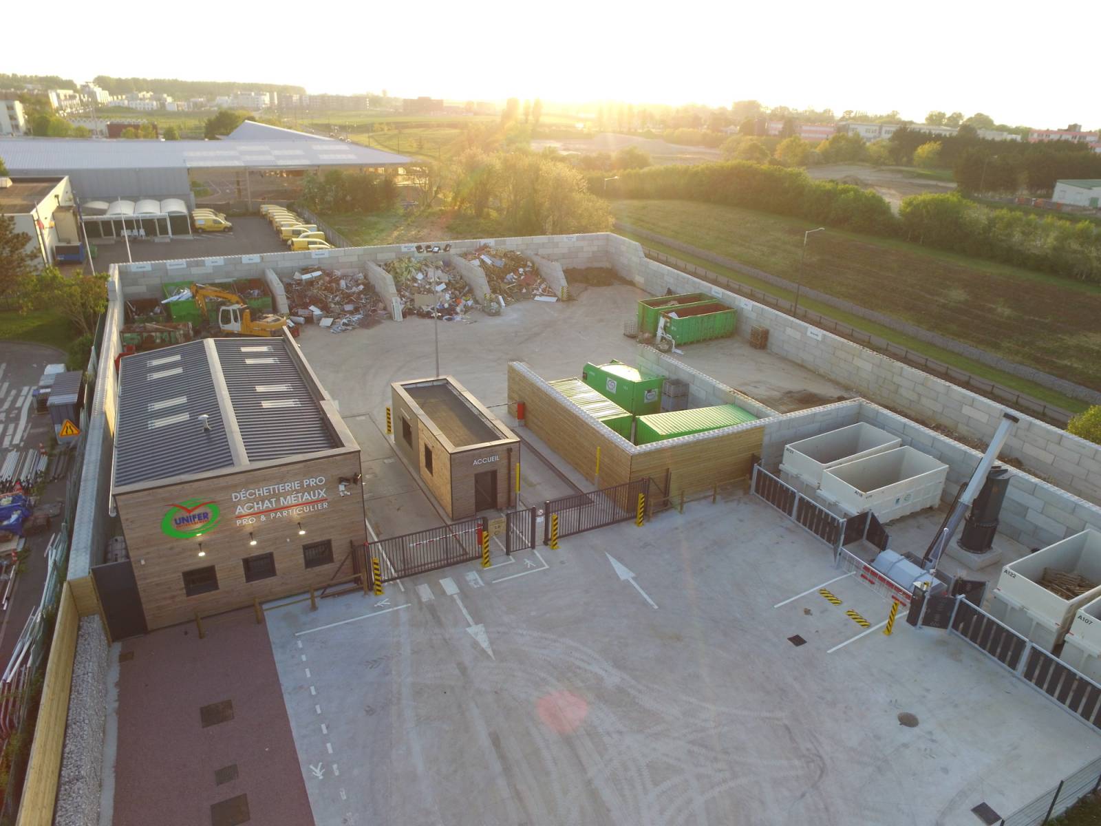 Récupération et rachat de métaux au poids dans une déchetterie professionnelle Proche Lyon (69) Rhône Alpes