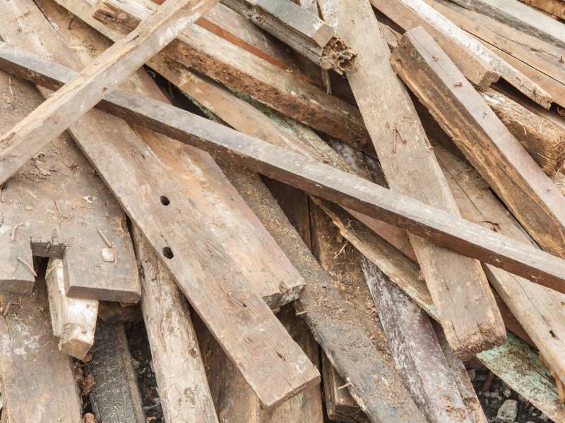 Où évacuer les déchets bois pour traitement et valorisation au Havre proche Yvetot 76