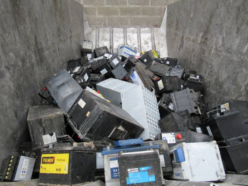 Qui rachète les batteries au plomb en Normandie, proche Yvetot 76