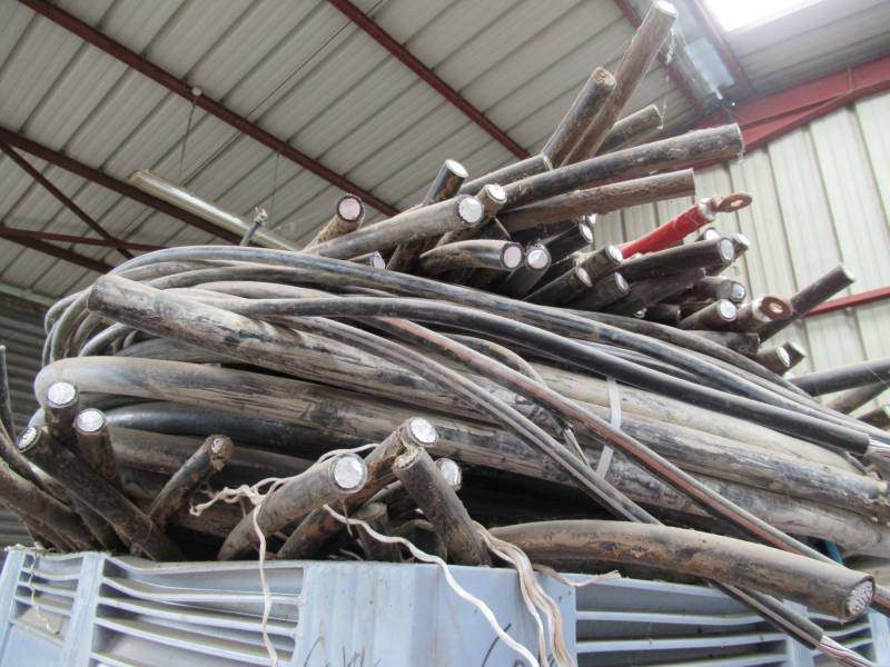Rachat de câbles en cuivre ou aluminium proche Gravenchon (76)
