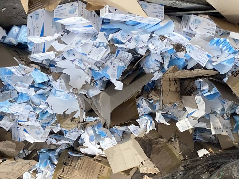 Stock important de masques FFP a détruire en France