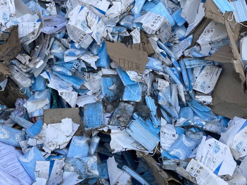 Elimination de masques chirurgicaux en France